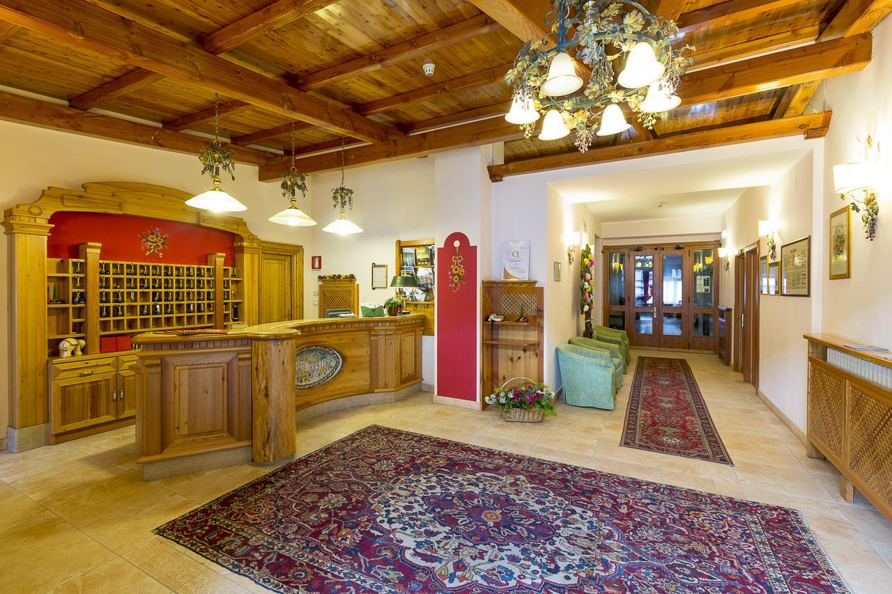 Hotel Trieste Рокказаро Экстерьер фото