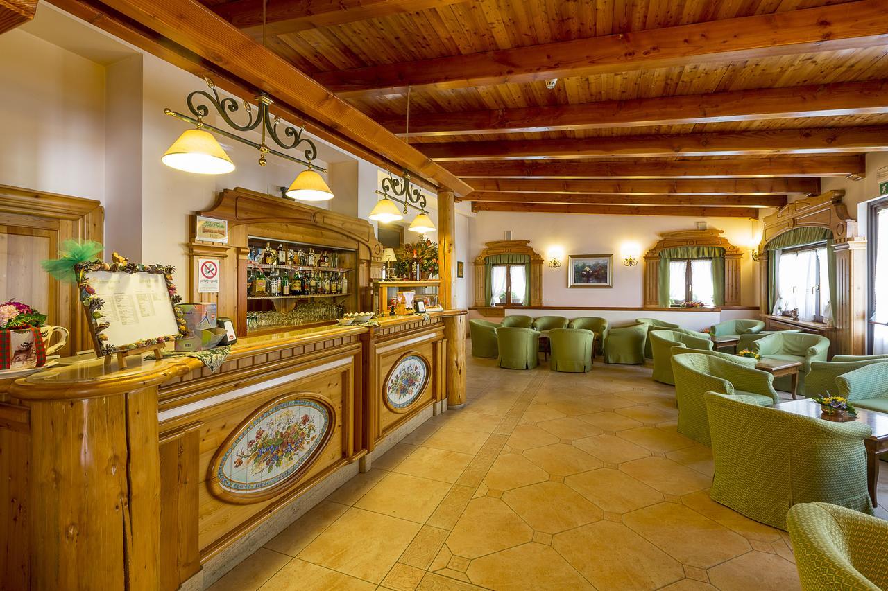 Hotel Trieste Рокказаро Экстерьер фото