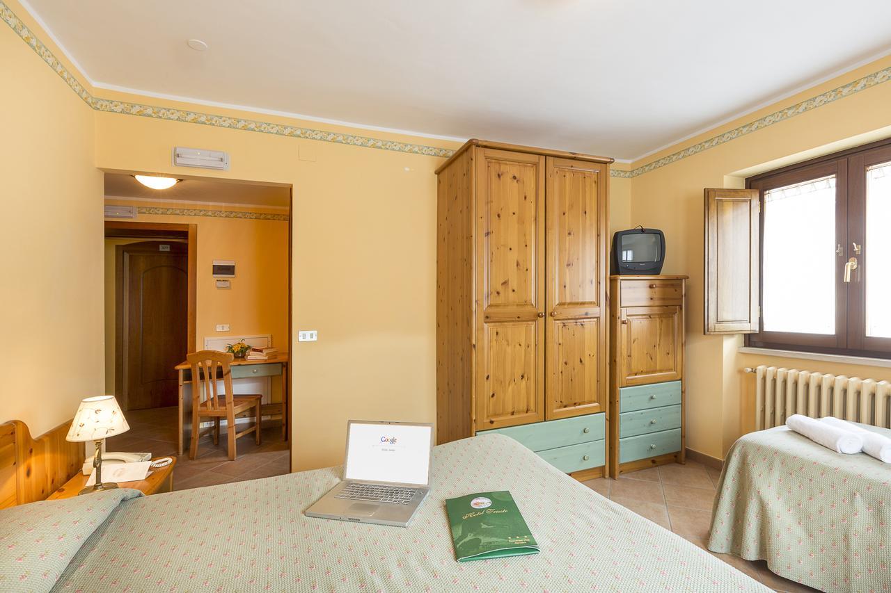 Hotel Trieste Рокказаро Экстерьер фото